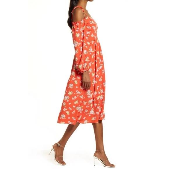 CHARLES HENRY Cold Shoulder Long Sleeve Midi Dress - Picture 4 of 6